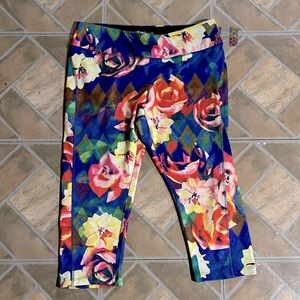 New with tags LulaRoe workout capris